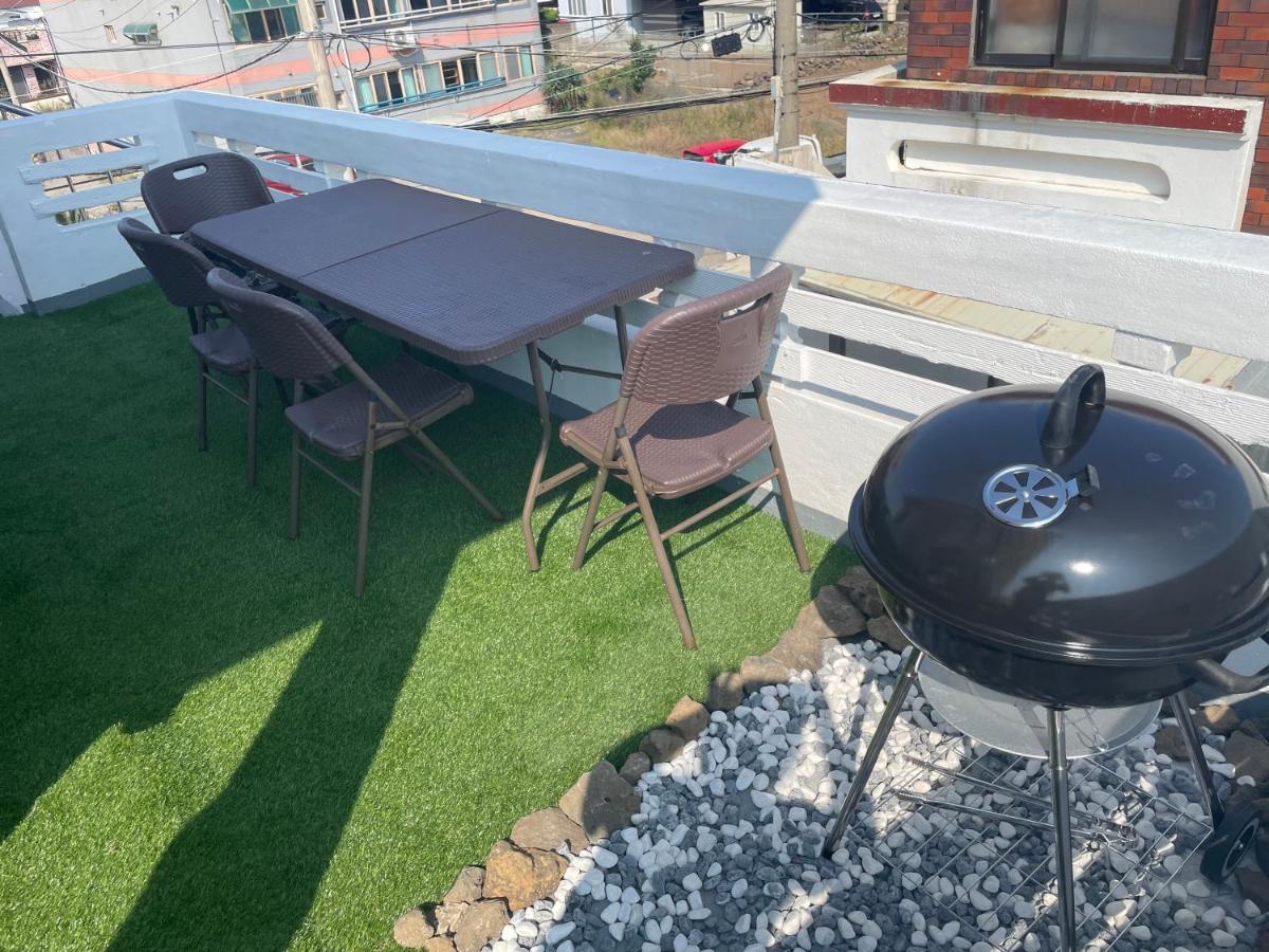 Cozy Sinchon 2548 Villa Jeju Dış mekan fotoğraf