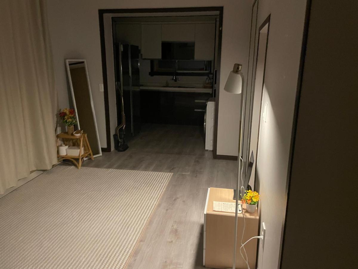 Cozy Sinchon 2548 Villa Jeju Dış mekan fotoğraf